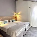 Отель Caleta Dorada